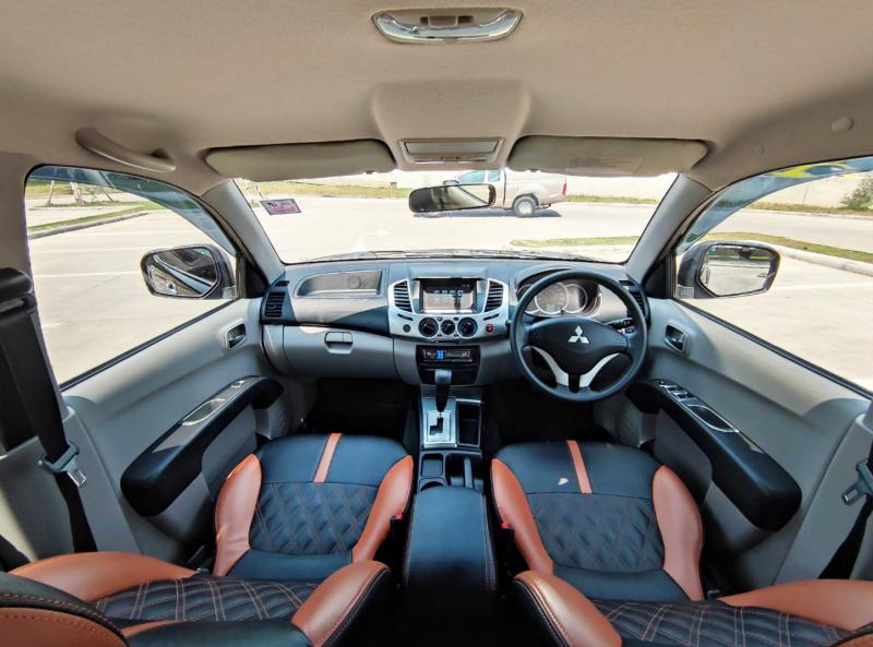 MITSUBISHI TRITON Plus 2013