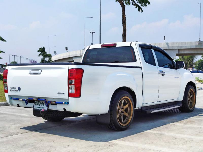 ISUZU D-MAX HI-LANDER cab 2018