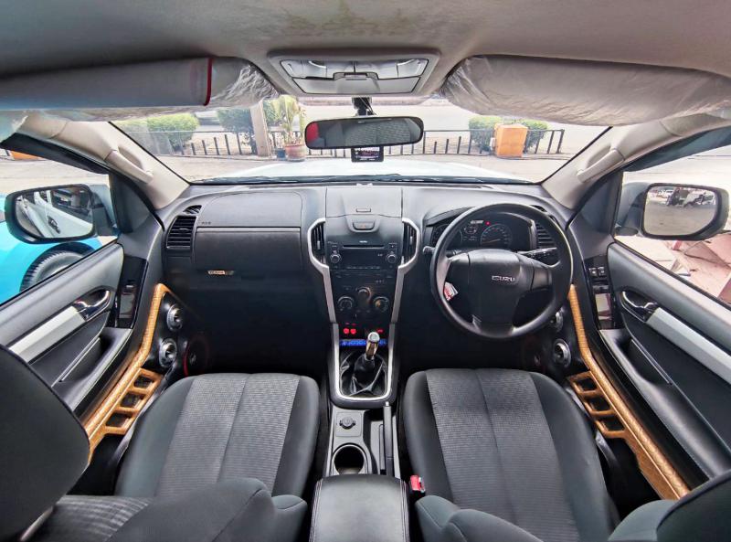 ISUZU D-MAX HI-LANDER cab 2018
