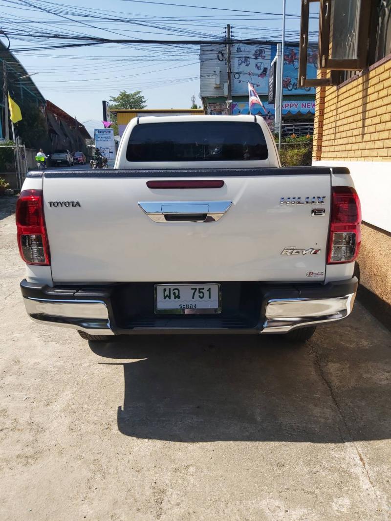 TOYOTA Hilux Revo 2018