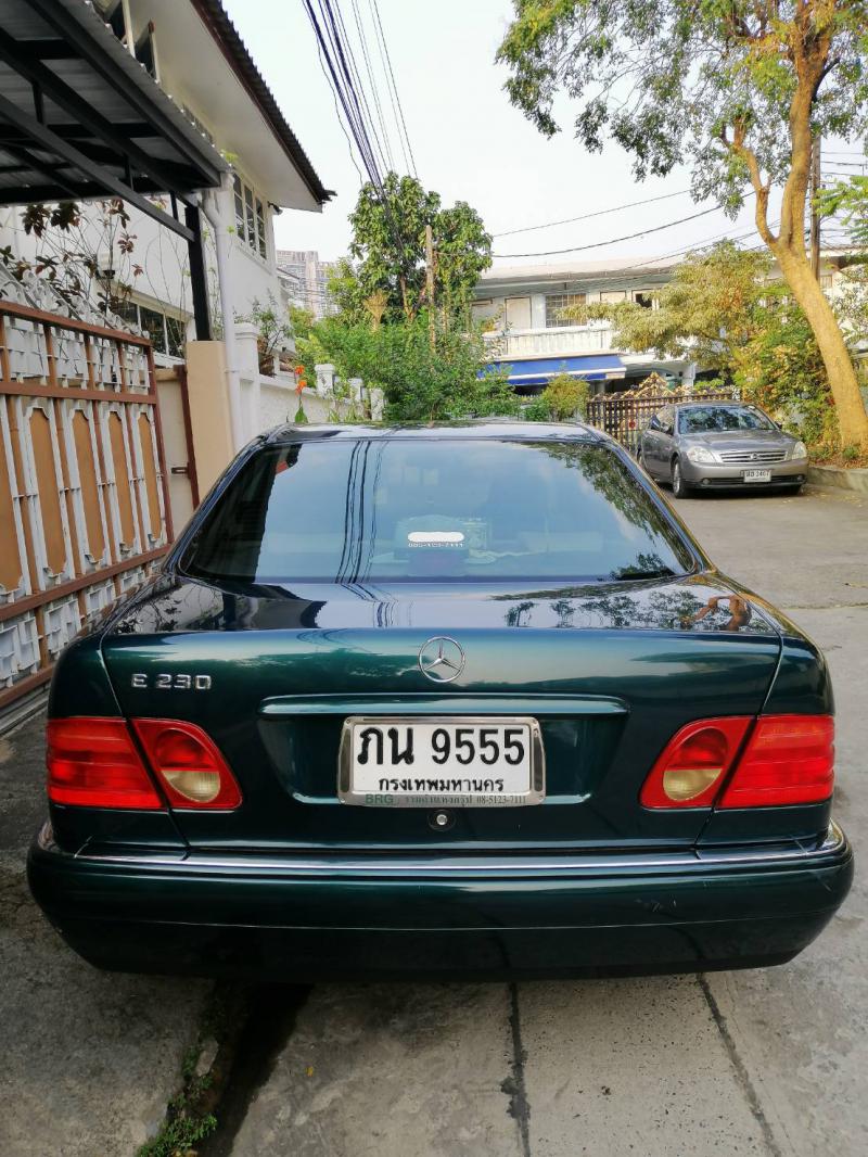 BENZ E230 1996