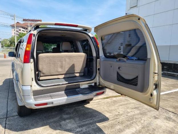 FORD Everest 2003