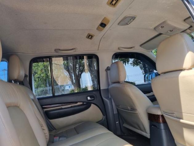FORD Everest 2003
