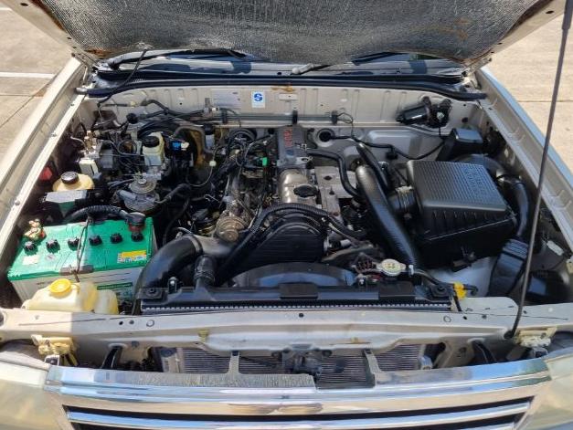 FORD Everest 2003