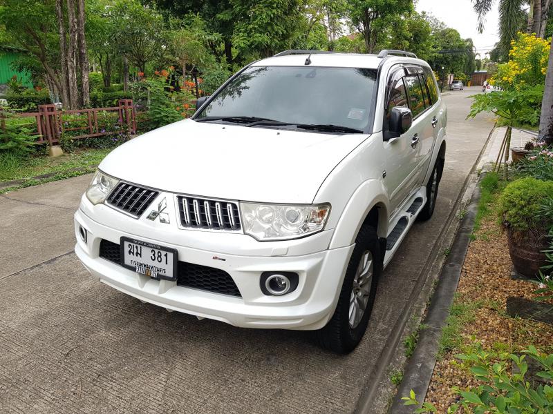 MITSUBISHI ปาเจโร่ 2012