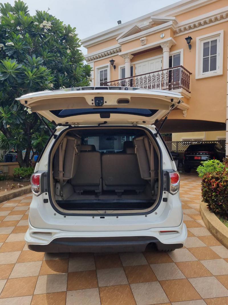TOYOTA Fortuner 2.7 2013