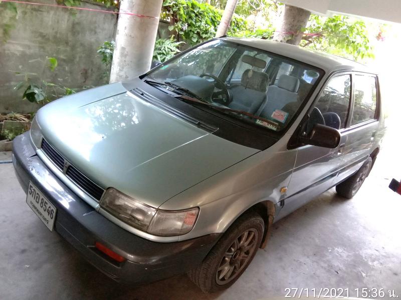 MITSUBISHI Spacewagon 1993