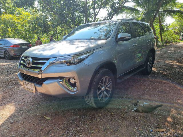 TOYOTA Fortuner 2.4V Navi 2016