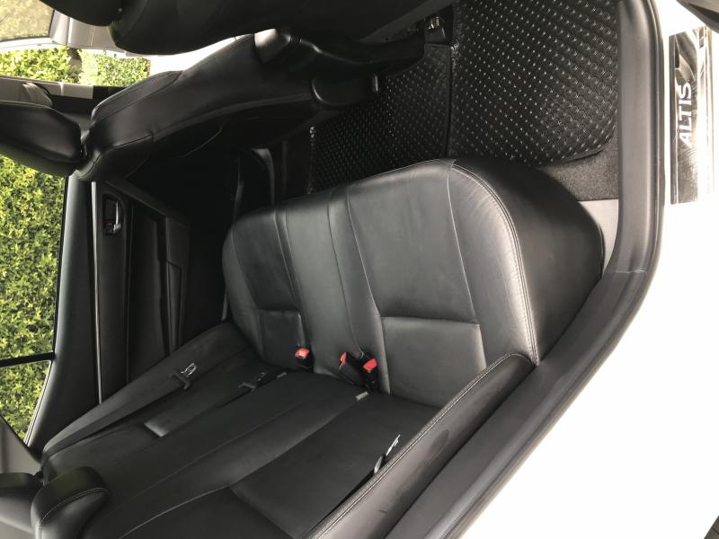 TOYOTA altis 2014