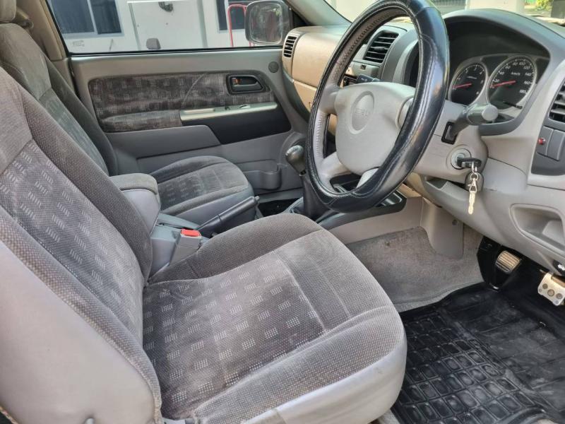ISUZU D-MAX 3.0 DDI 2004