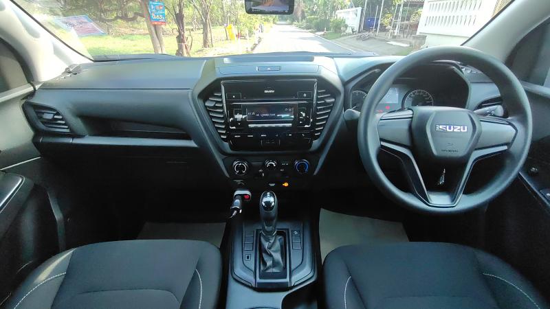 ISUZU Cab 4 1.9 Ddi S A/T 2021