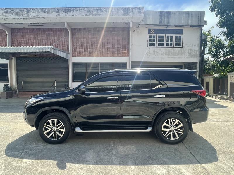 TOYOTA Fortuner 2018