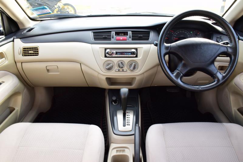 MITSUBISHI NEW LANCER  2009