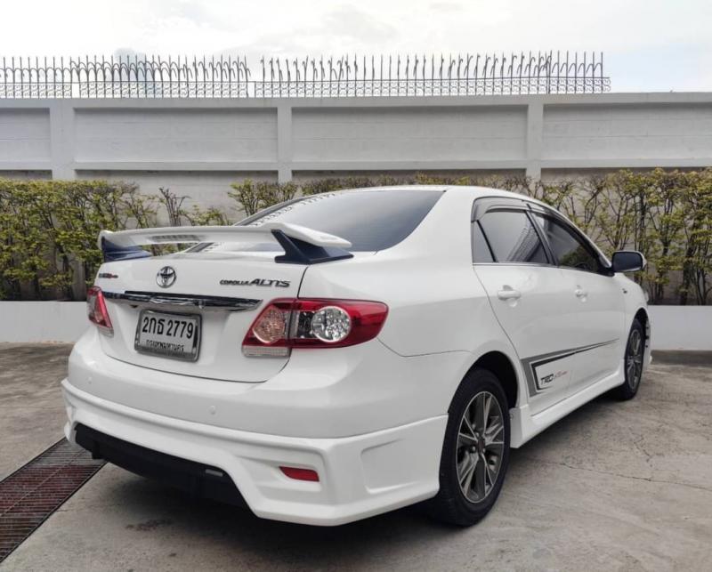 TOYOTA ALTIS 2013