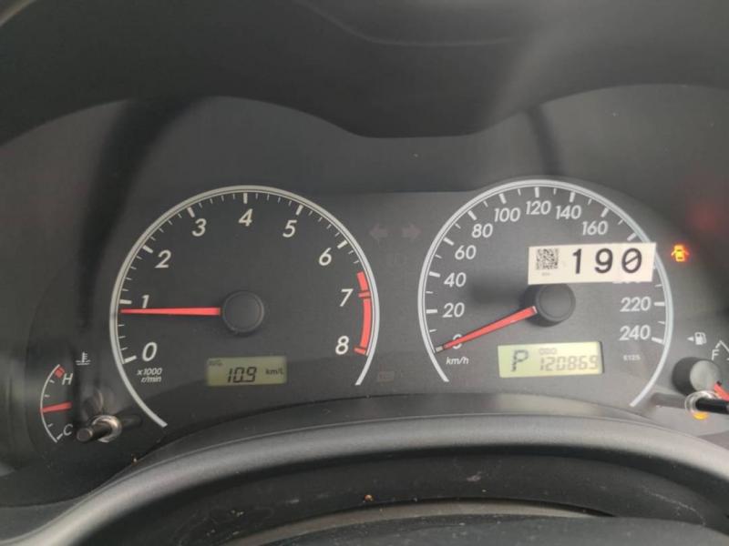 TOYOTA ALTIS 2013