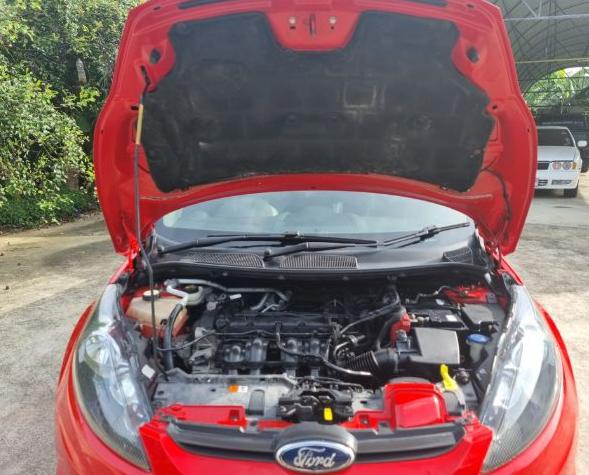 FORD Fiesta 1.6 Sport 2013