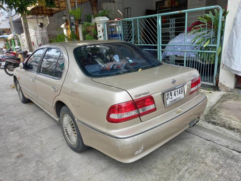 NISSAN A32 2001