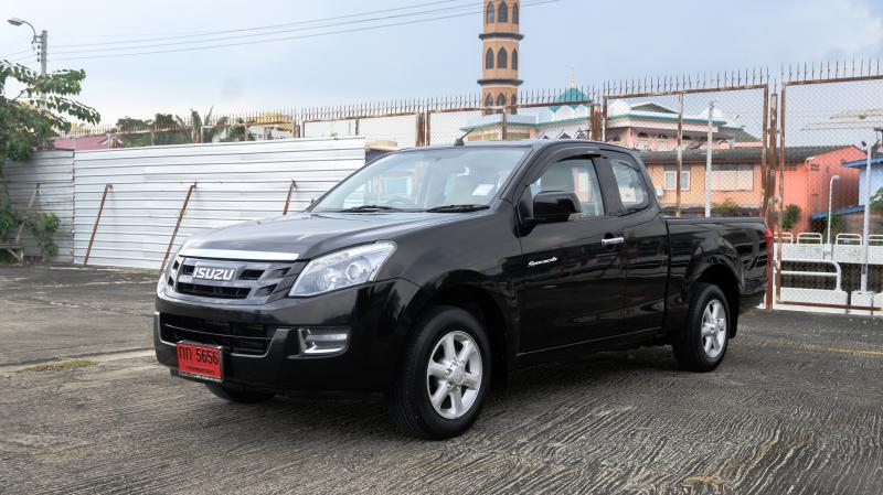 ISUZU DMAX 2.5L 2014