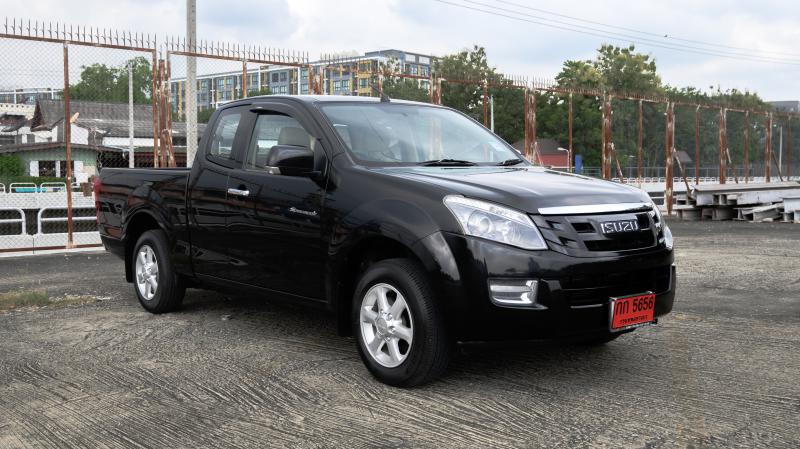 ISUZU DMAX 2.5L 2014