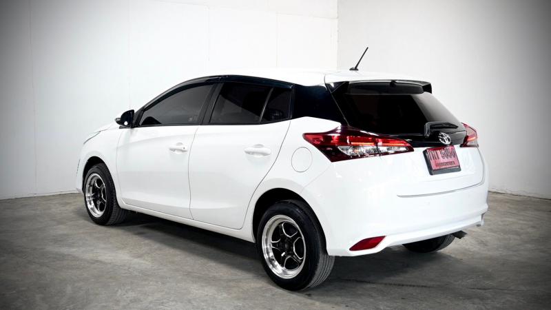 TOYOTA Yaris 1.2E 2018