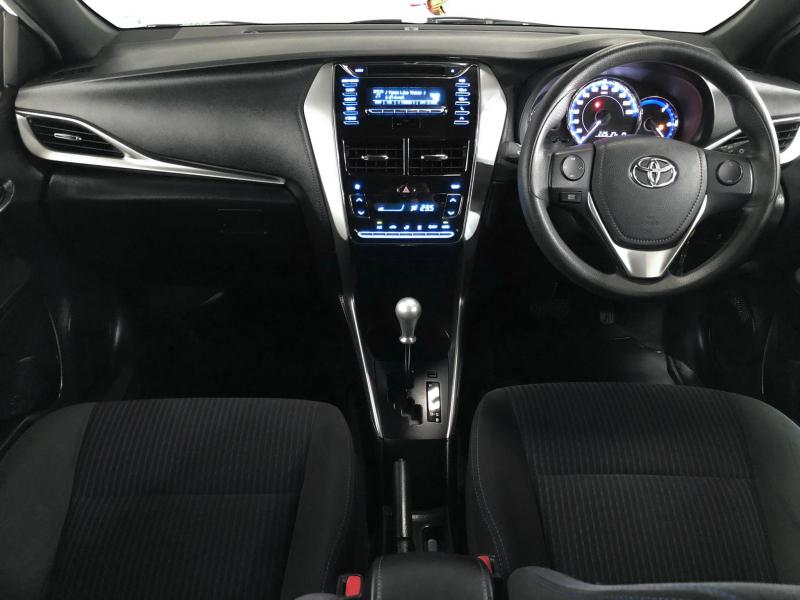 TOYOTA Yaris 1.2E 2018