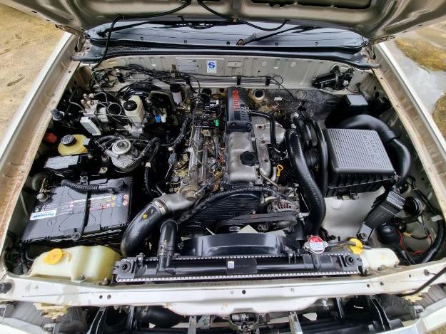 FORD Everest 2.5 XLT 2005