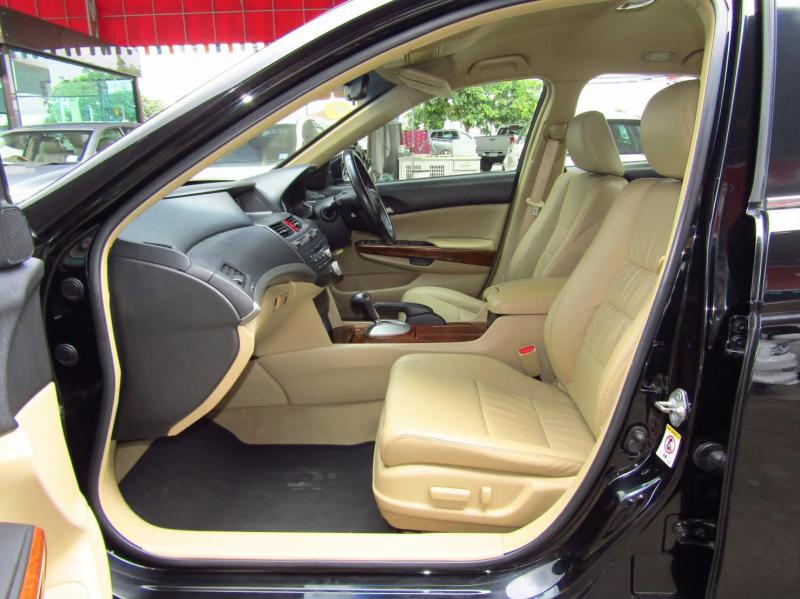 HONDA ACCORD 2011