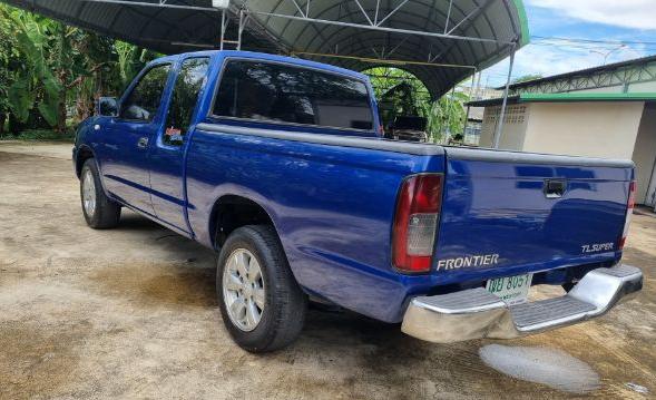NISSAN FRONTIER 2.7 TL 2004
