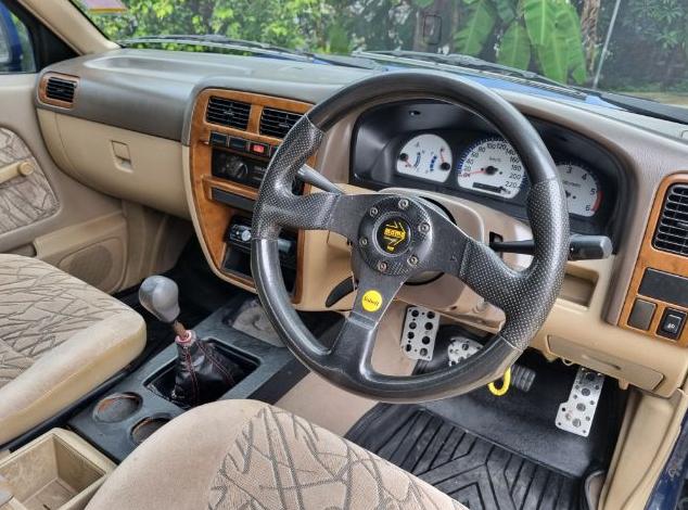NISSAN FRONTIER 2.7 TL 2004
