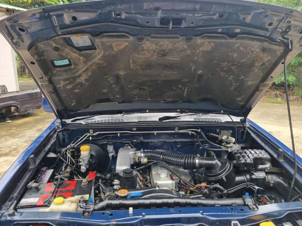 NISSAN FRONTIER 2.7 TL 2004