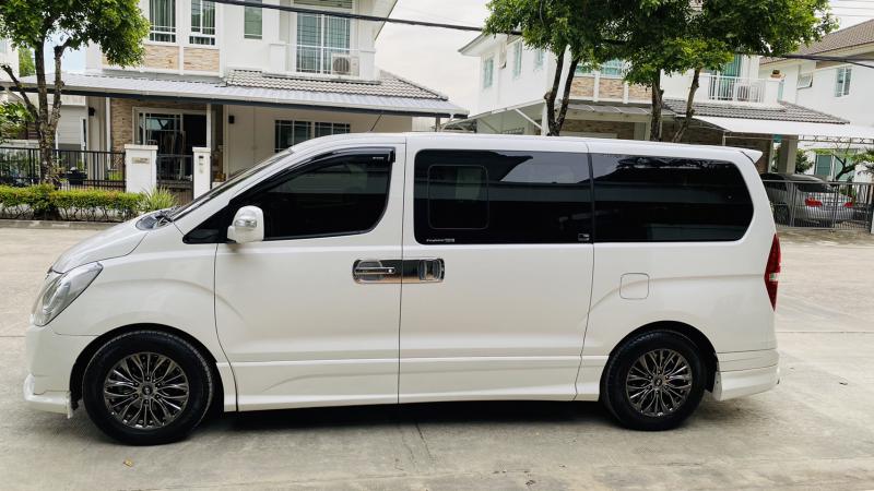 HYUNDAI Limited 2015