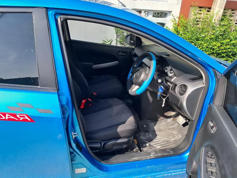 MAZDA 2 sport s 2011