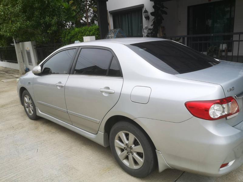 TOYOTA Altis 1.8 E 2012