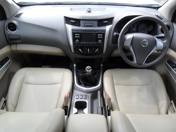 NISSAN Navara Cariber 2.5E  2016