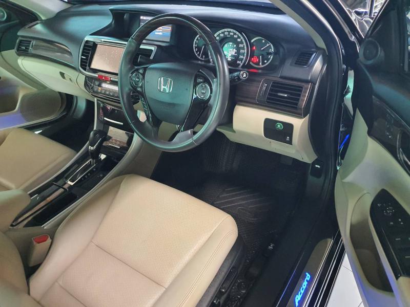 HONDA Accord 2.0EL 2017