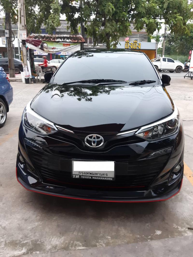 TOYOTA Yaris Ativ 2019