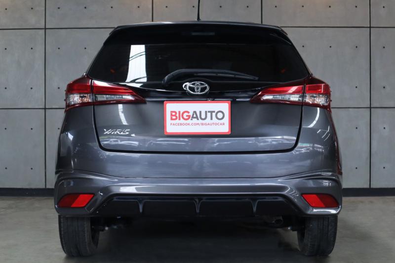 TOYOTA Yaris 2020