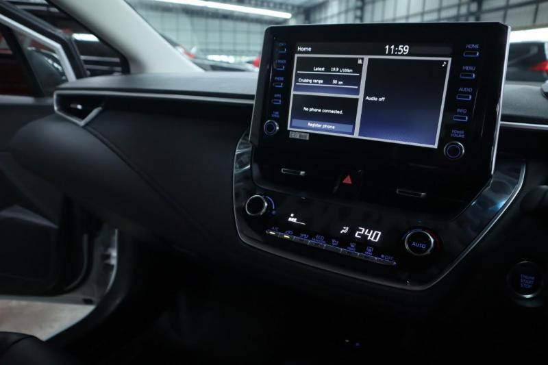 TOYOTA Altis 2022