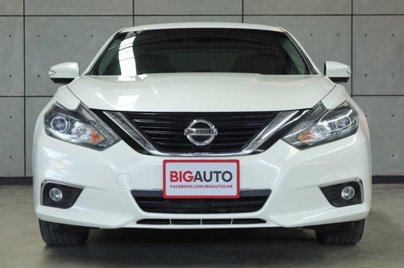 NISSAN TEANA 2019
