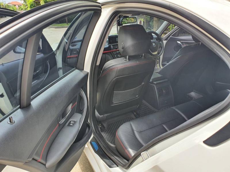 BMW 320i Sport F30 2014