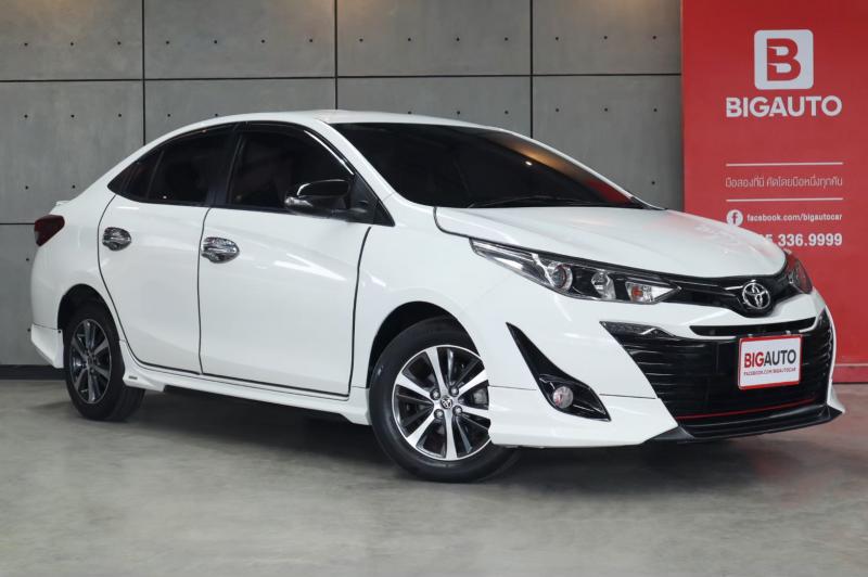 TOYOTA Yaris Ativ 1.2 High 2020