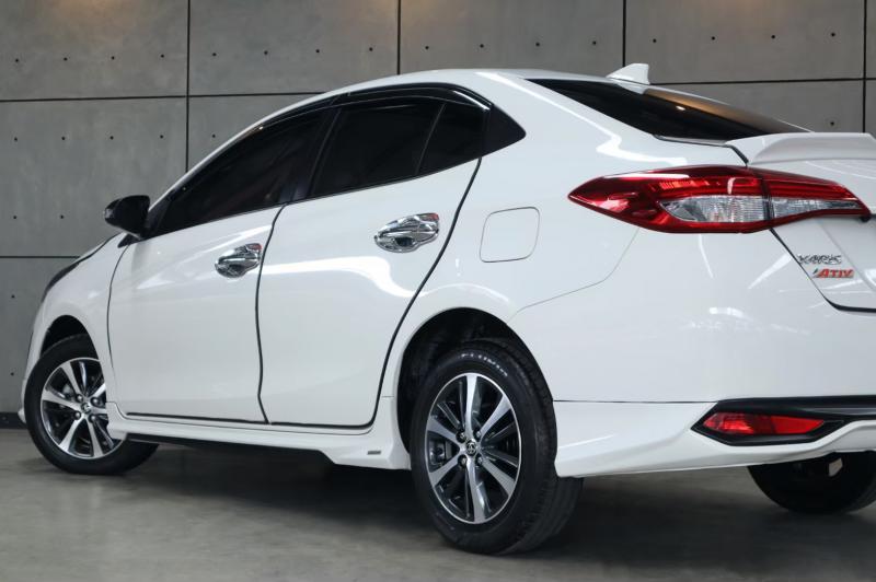 TOYOTA Yaris Ativ 1.2 High 2020