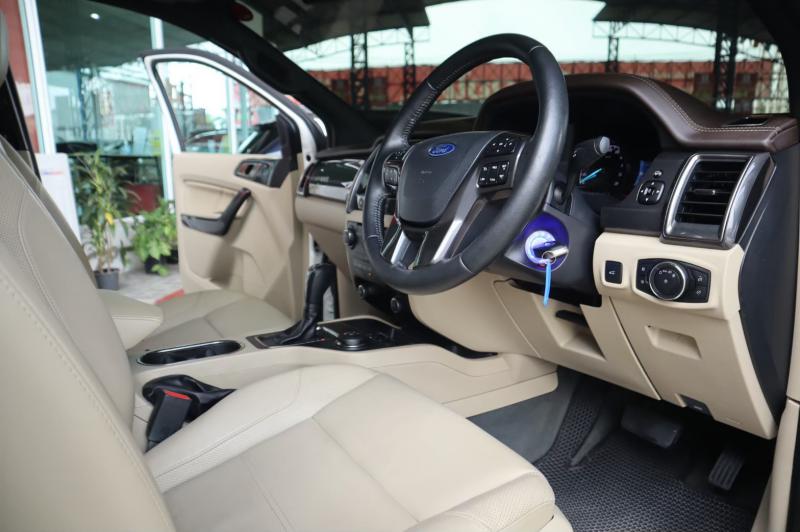 FORD EVEREST 3.2 2015