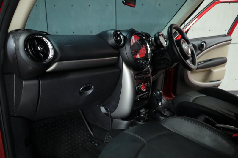 MINI  Cooper 1.6 R60  2015