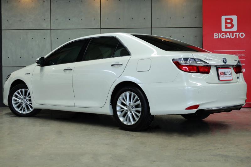 TOYOTA Camry 2017