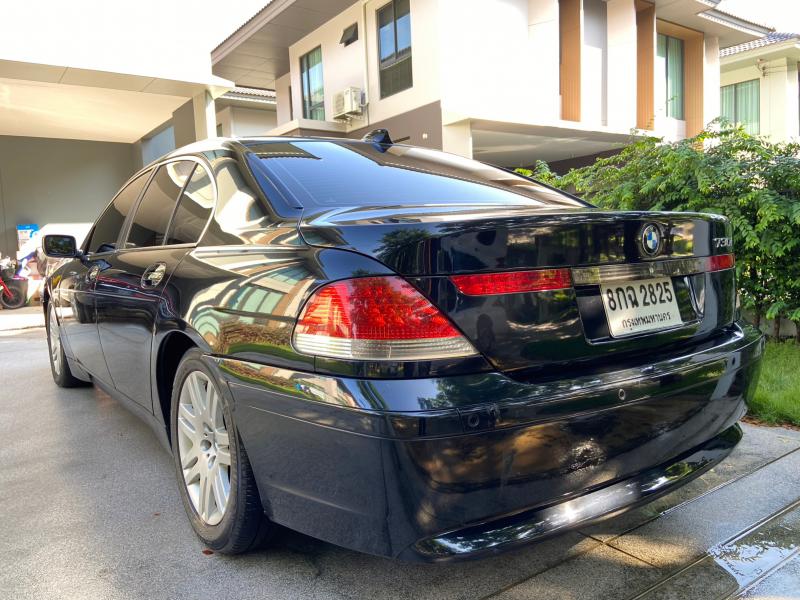 BMW Siries7 2011