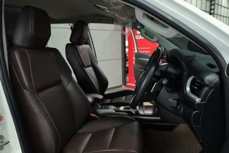 TOYOTA Fortuner 2018