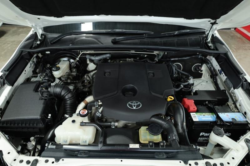 TOYOTA Fortuner 2018