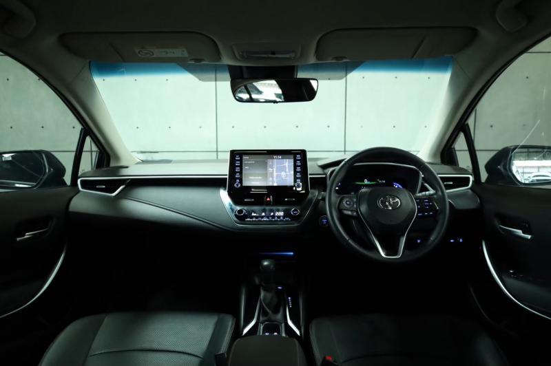 TOYOTA Altis 1.8 Hybrid 2020