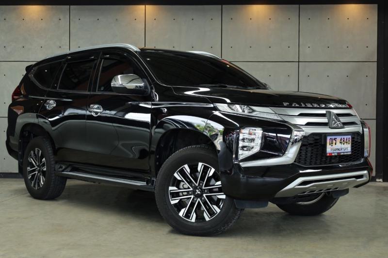 MITSUBISHI Pajero 2021